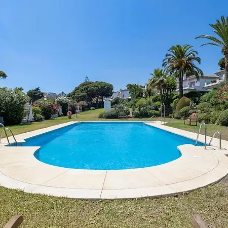 Marbella, Close To The Beach, Shared Pool, 5 Bedrooms Marbellac