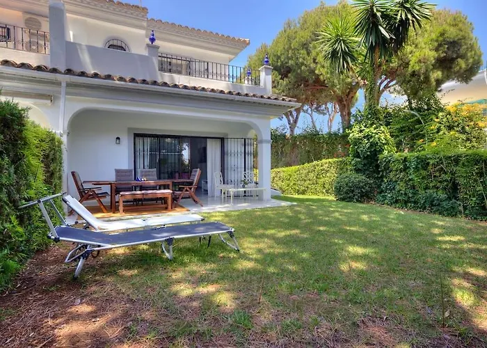 Marbella, Close To The Beach, Shared Pool, 5 Bedrooms マルベーリャ